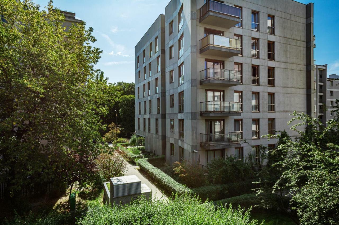 First Central Apartments By Noclegi Renters 바르샤바 외부 사진
